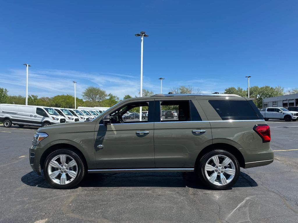 used 2024 Ford Expedition car, priced at $69,900