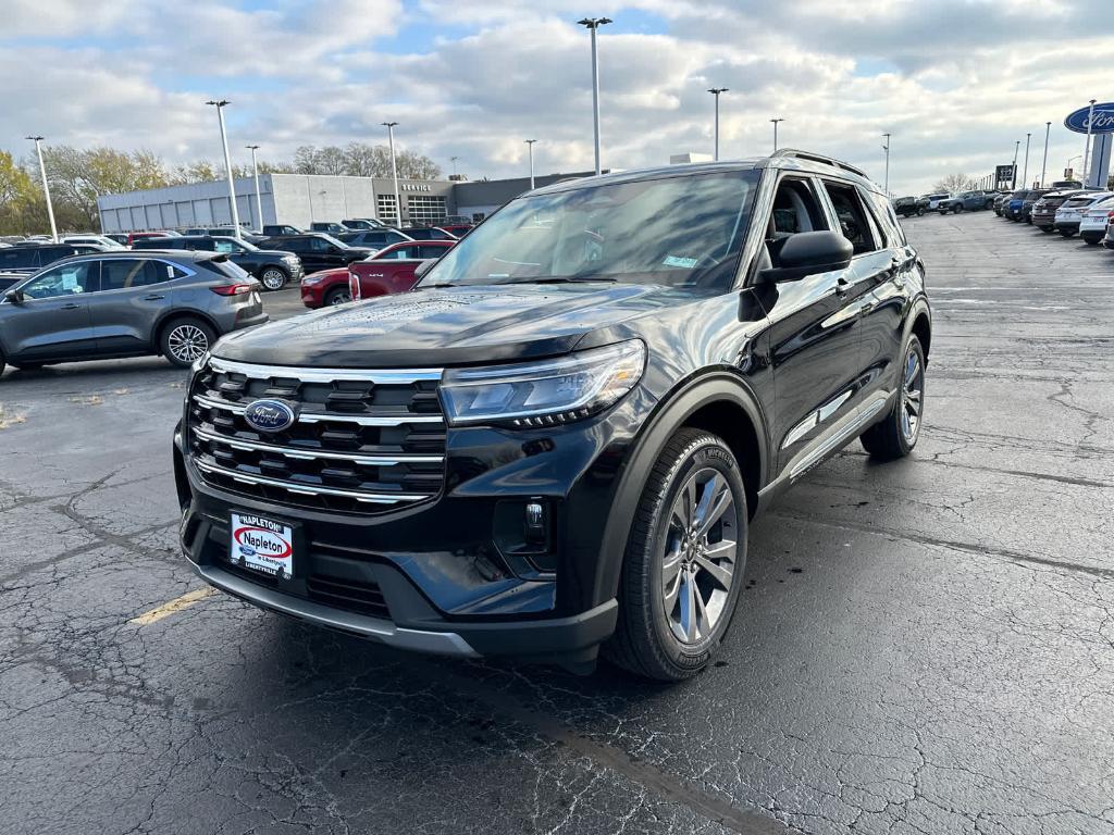 new 2025 Ford Explorer car, priced at $45,594