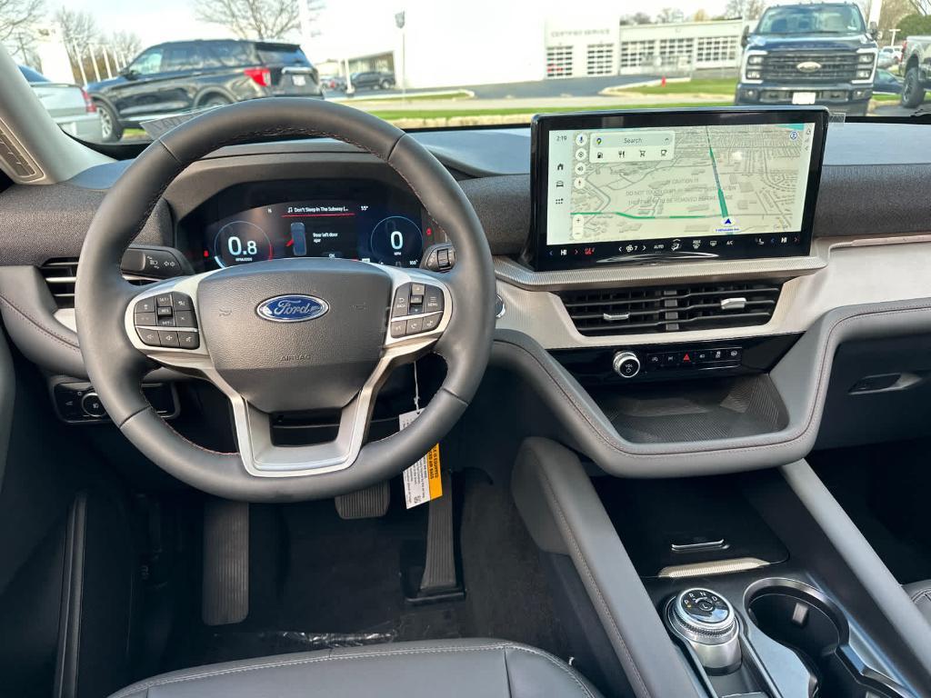 new 2025 Ford Explorer car, priced at $45,594