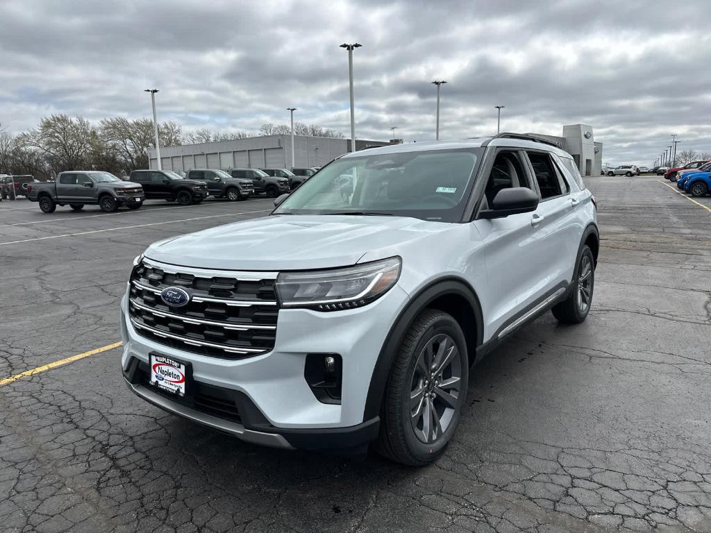 new 2025 Ford Explorer car, priced at $46,223
