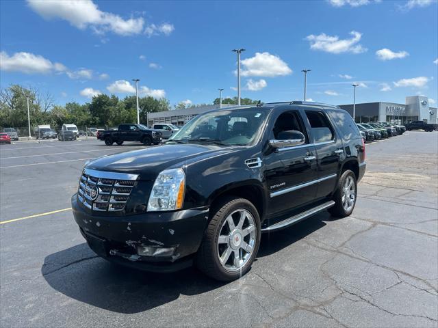 used 2014 Cadillac Escalade car, priced at $10,997