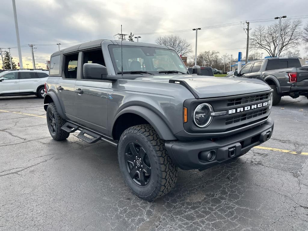 new 2024 Ford Bronco car, priced at $46,369