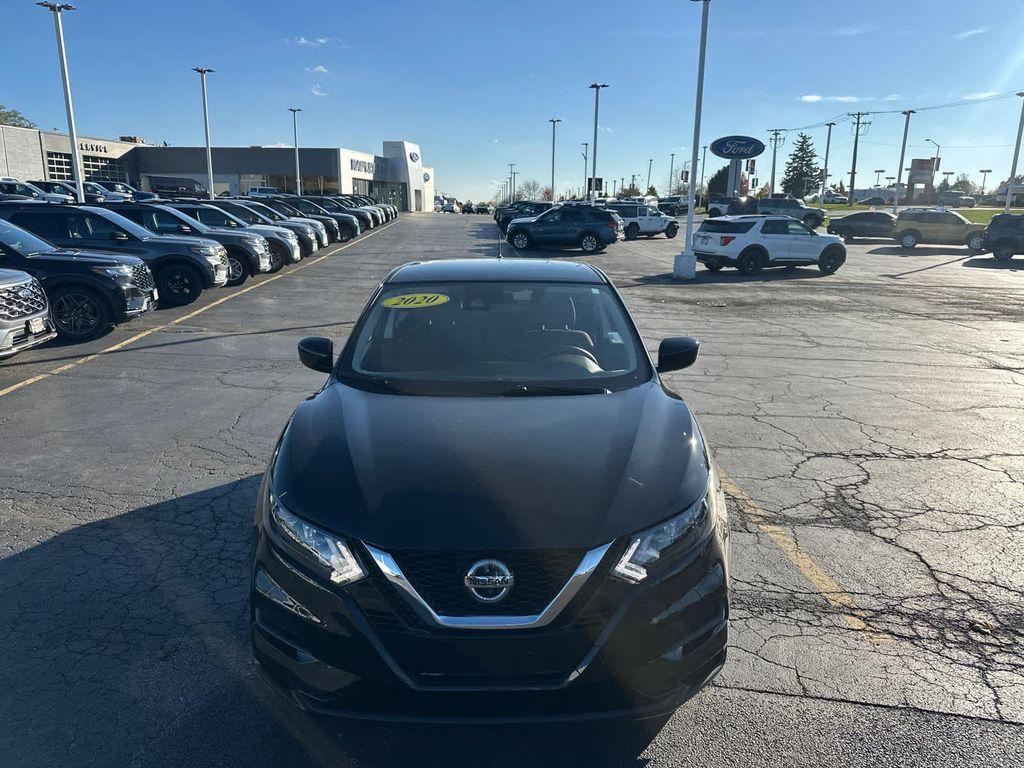 used 2020 Nissan Rogue Sport car, priced at $18,500