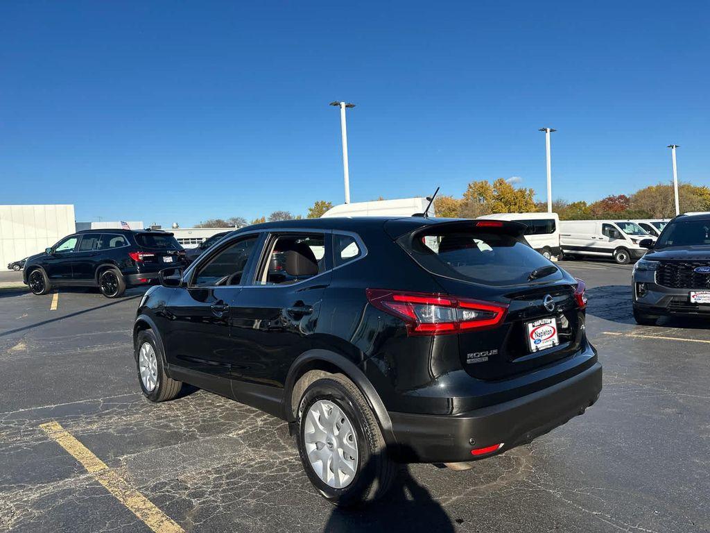 used 2020 Nissan Rogue Sport car, priced at $18,500