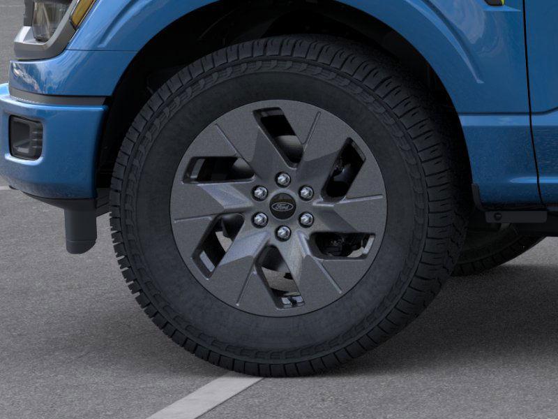 new 2025 Ford F-150 car, priced at $47,372