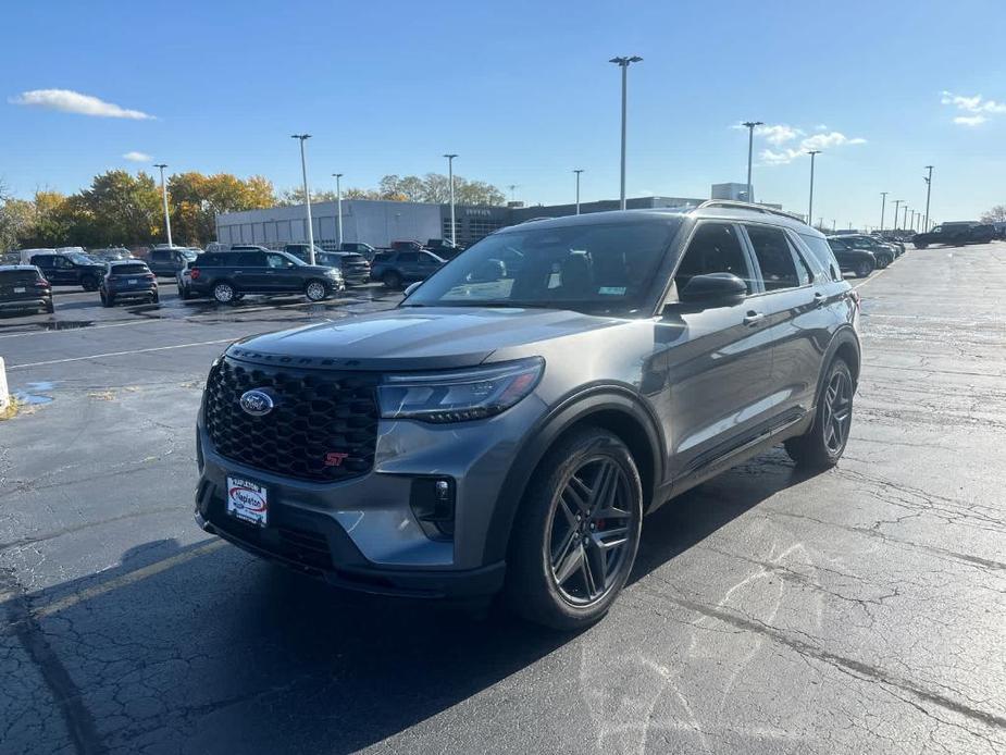 new 2025 Ford Explorer car, priced at $57,556