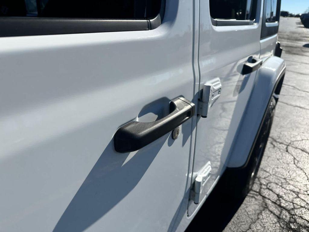 used 2021 Jeep Wrangler Unlimited car, priced at $28,949