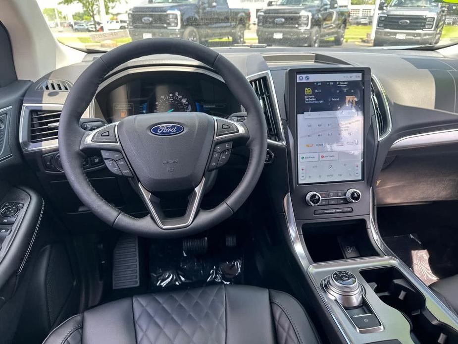 new 2024 Ford Edge car, priced at $42,615