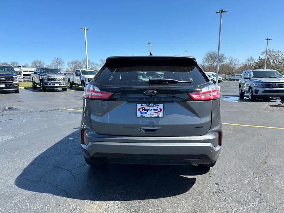 new 2024 Ford Edge car, priced at $37,418