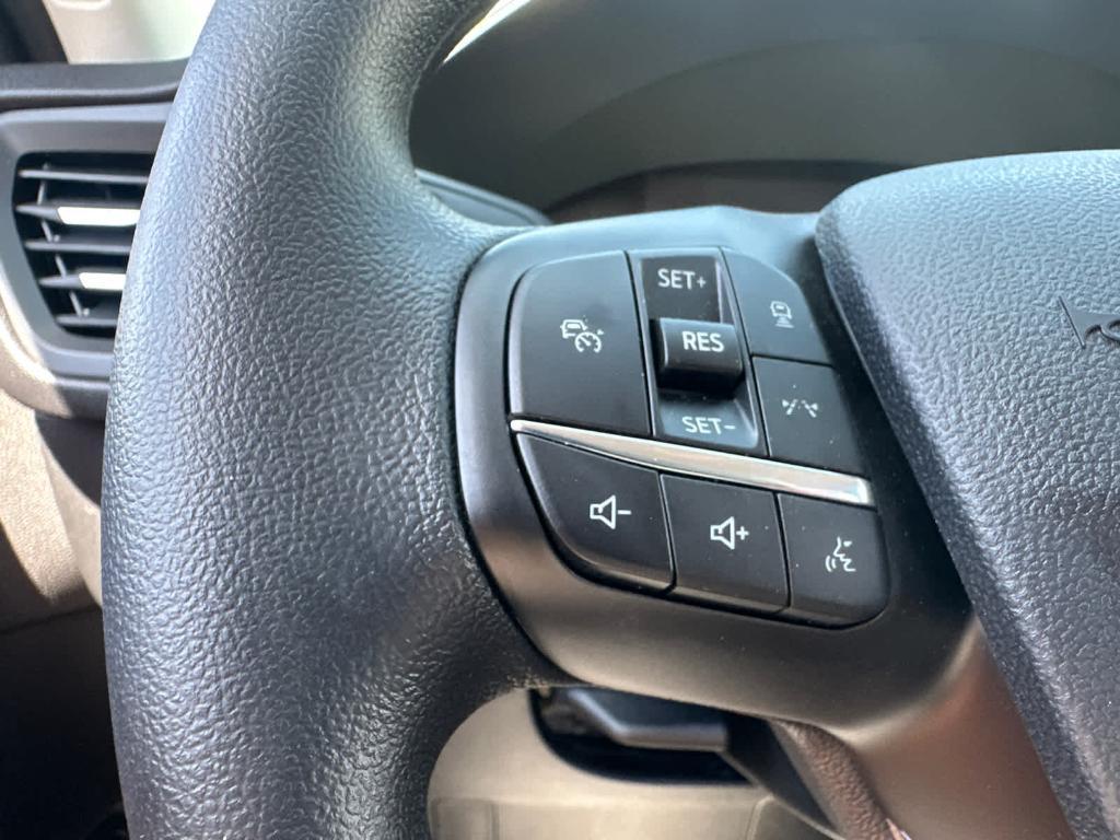 new 2025 Ford Escape car, priced at $28,135