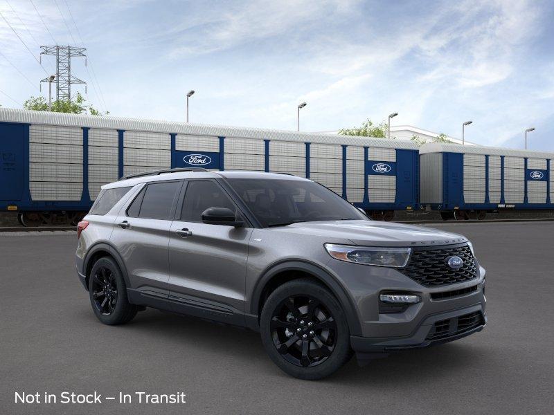 new 2024 Ford Explorer car, priced at $47,354