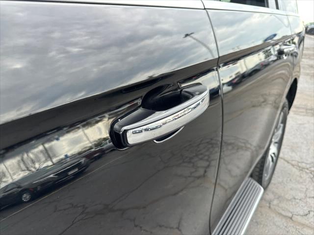 used 2023 Ford Expedition car, priced at $42,745