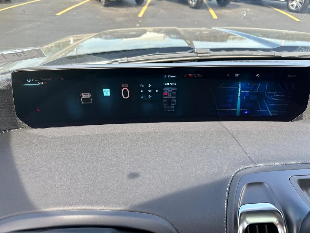 new 2025 Ford Expedition car, priced at $77,932