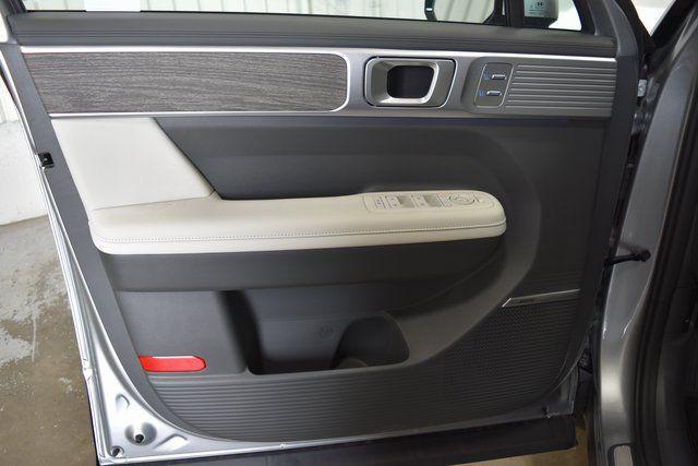 used 2024 Hyundai Santa Fe car, priced at $40,105
