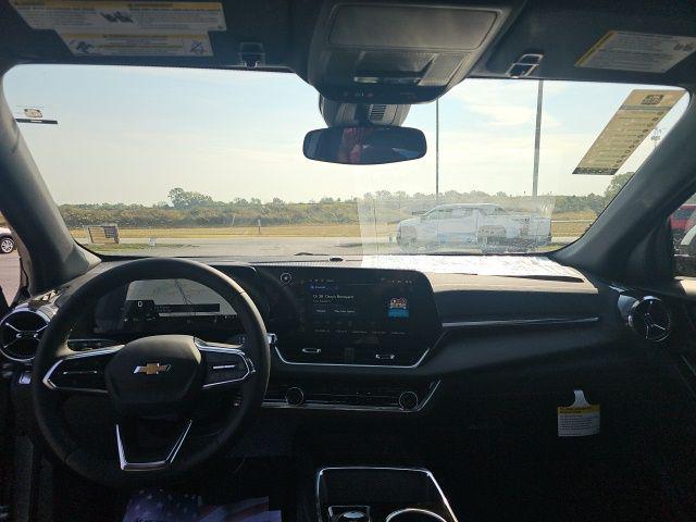 new 2026 Chevrolet Equinox car, priced at $32,815