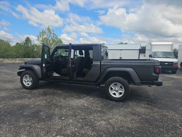 used 2023 Jeep Gladiator car, priced at $29,998