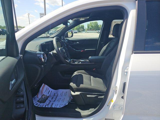 new 2026 Chevrolet Equinox car, priced at $32,235