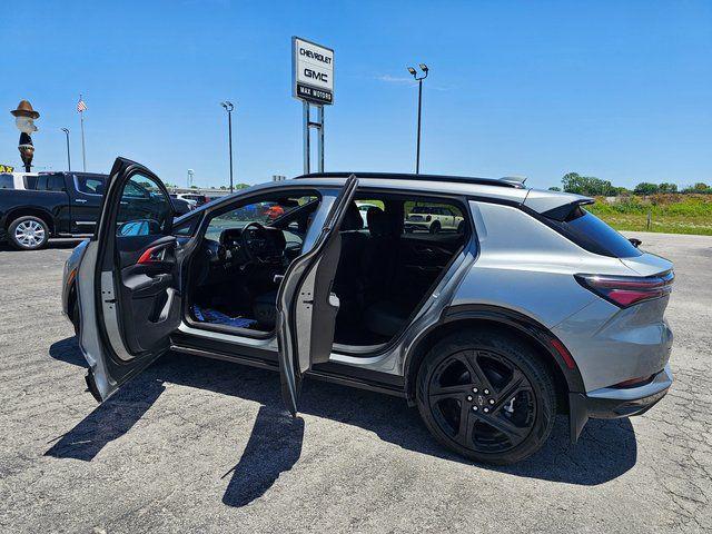 new 2024 Chevrolet Equinox EV car, priced at $47,845