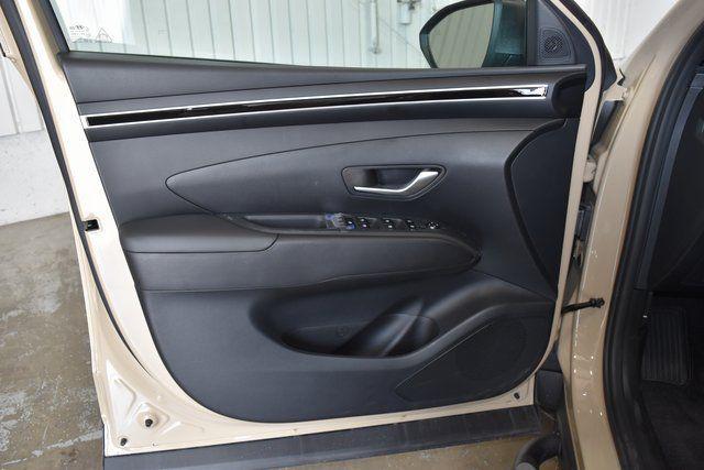 used 2024 Hyundai SANTA CRUZ car, priced at $34,412