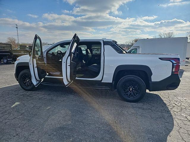 new 2025 Chevrolet Silverado EV car, priced at $75,740