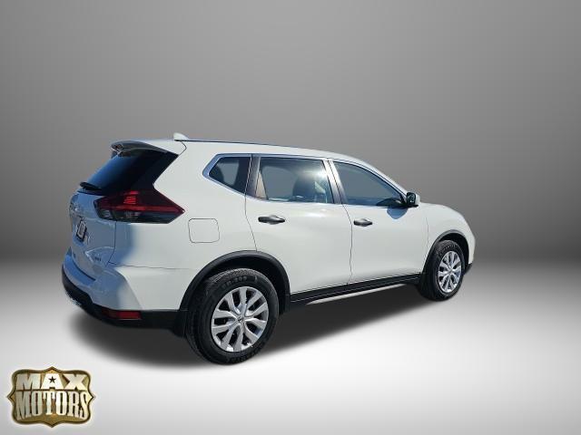 used 2019 Nissan Rogue car, priced at $15,895