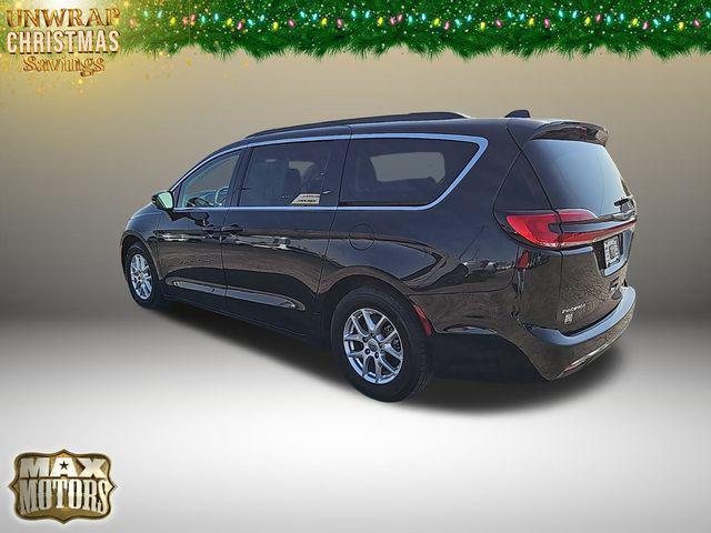 used 2022 Chrysler Pacifica car, priced at $21,997