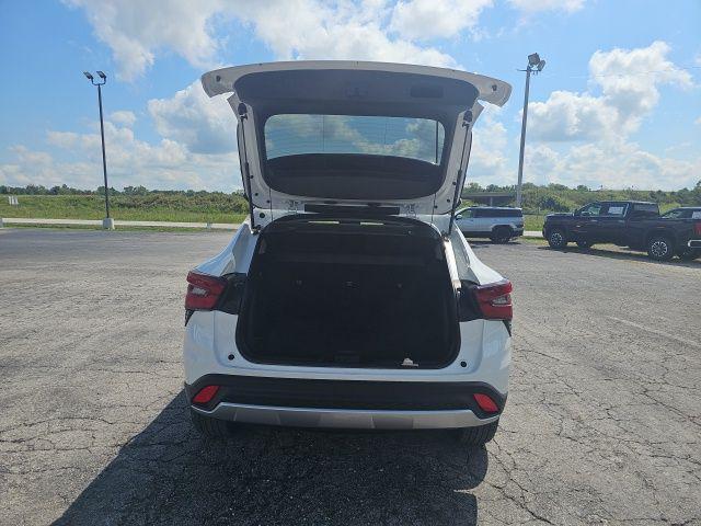 used 2024 Chevrolet Trax car, priced at $24,691