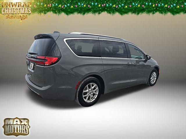 used 2021 Chrysler Pacifica car, priced at $21,755