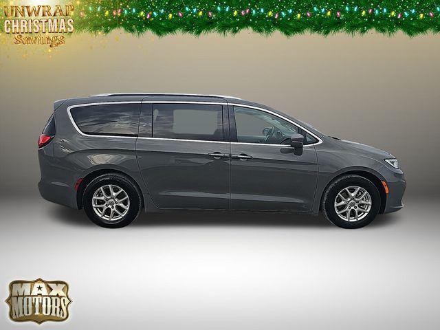 used 2021 Chrysler Pacifica car, priced at $21,755