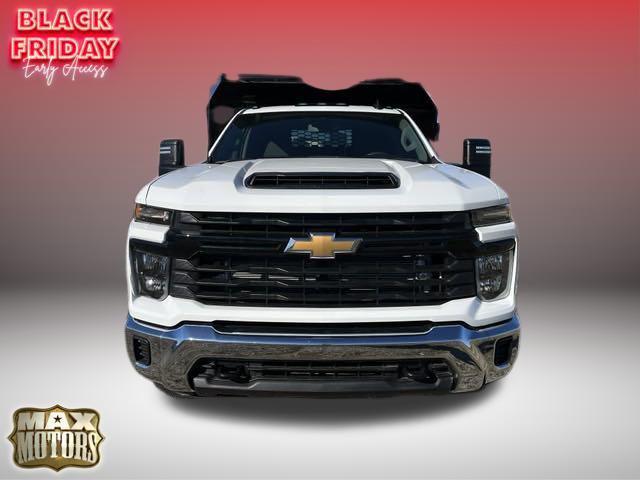 new 2024 Chevrolet Silverado 3500 car, priced at $78,000