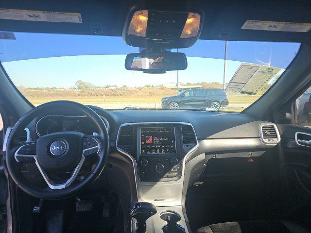 used 2015 Jeep Grand Cherokee car, priced at $13,104