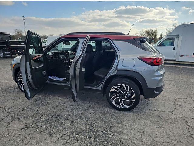 new 2025 Chevrolet TrailBlazer car, priced at $33,315