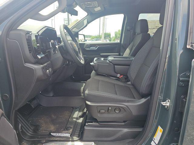 new 2025 Chevrolet Silverado 1500 car, priced at $55,090