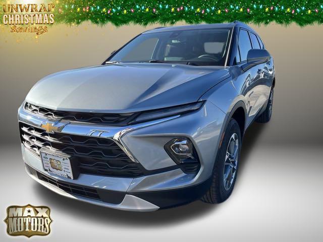 new 2025 Chevrolet Blazer car, priced at $39,998