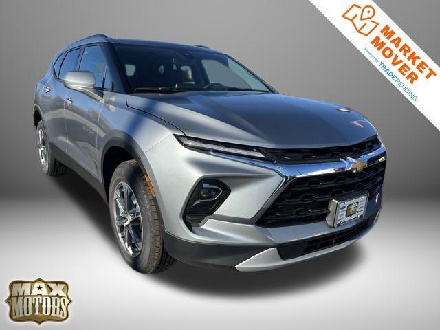 new 2025 Chevrolet Blazer car, priced at $37,285