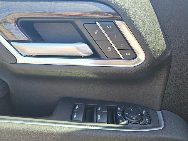 new 2025 Chevrolet Silverado 2500 car, priced at $76,635