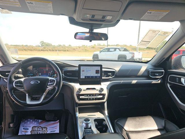 used 2023 Ford Explorer car, priced at $33,011