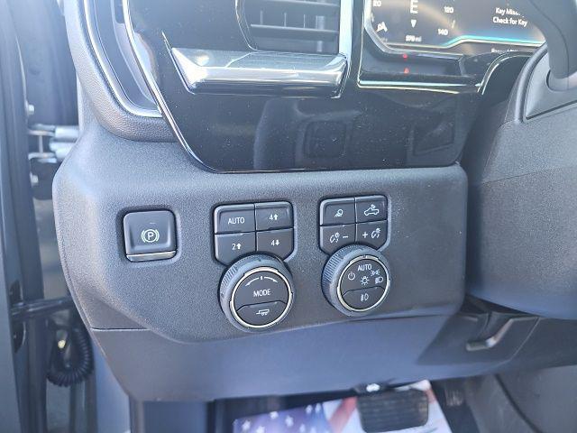 new 2025 Chevrolet Silverado 3500 car, priced at $72,652
