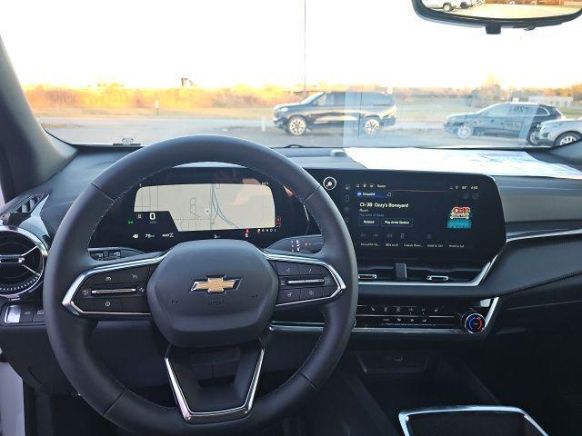 new 2026 Chevrolet Equinox car, priced at $34,260