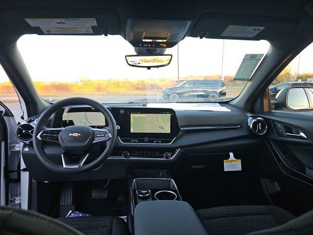 new 2026 Chevrolet Equinox car, priced at $34,260