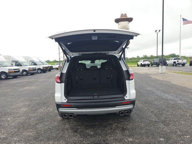 new 2025 GMC Acadia car, priced at $44,595