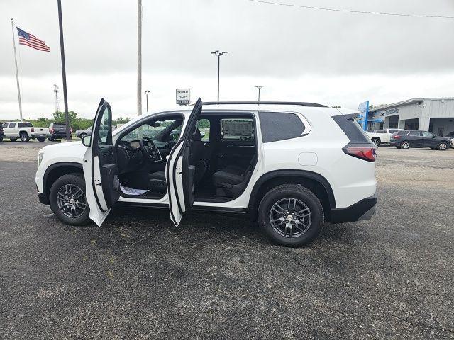 new 2025 GMC Acadia car, priced at $44,595