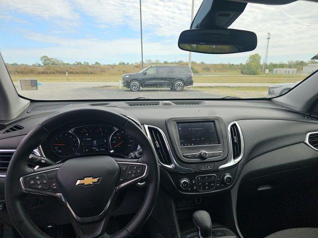 used 2024 Chevrolet Equinox car, priced at $22,979