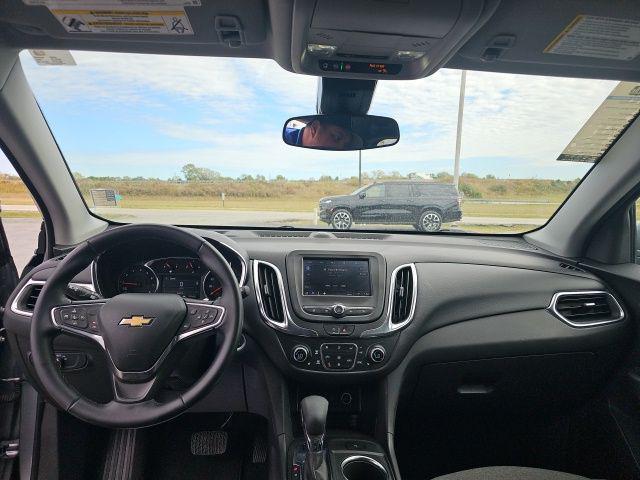 used 2024 Chevrolet Equinox car, priced at $22,979