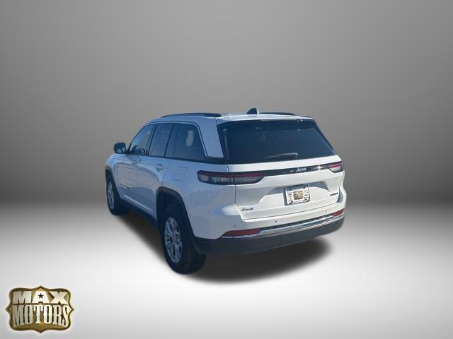 used 2023 Jeep Grand Cherokee car, priced at $28,731