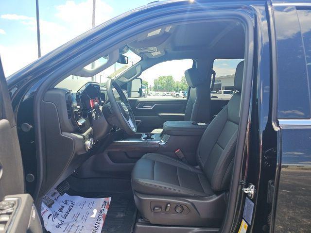 new 2025 GMC Sierra 2500 car, priced at $65,555