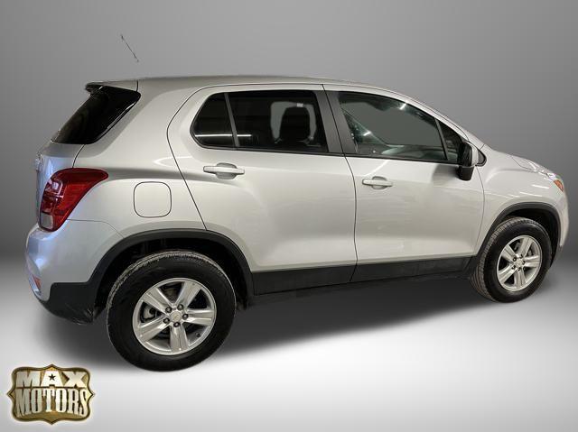 used 2022 Chevrolet Trax car, priced at $16,575