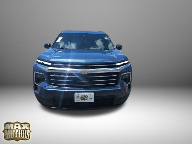 new 2025 Chevrolet Traverse car, priced at $42,560