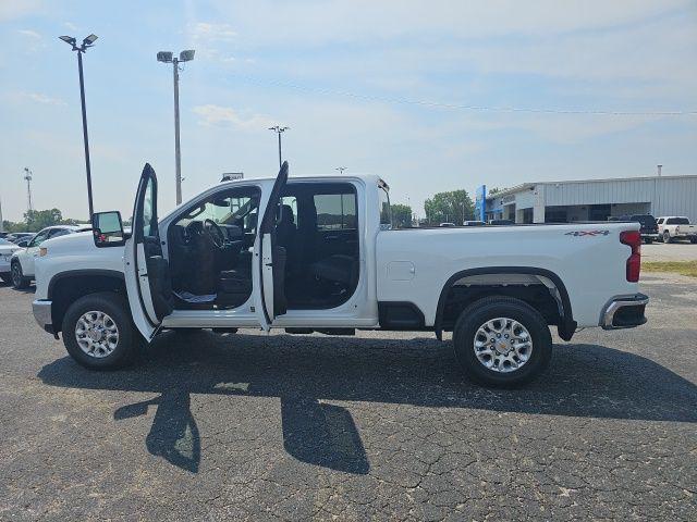 new 2025 Chevrolet Silverado 2500 car, priced at $69,043