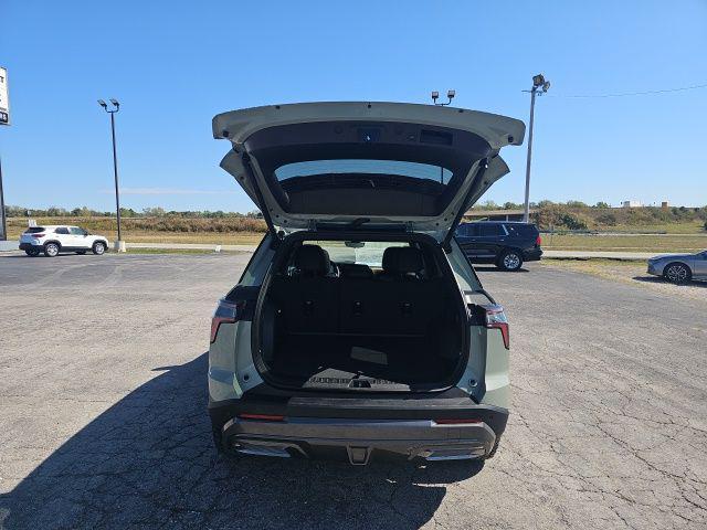 new 2026 Chevrolet Equinox car, priced at $39,575